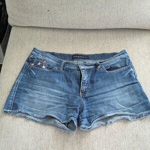 ROCK & REPUBLIC SHORTS